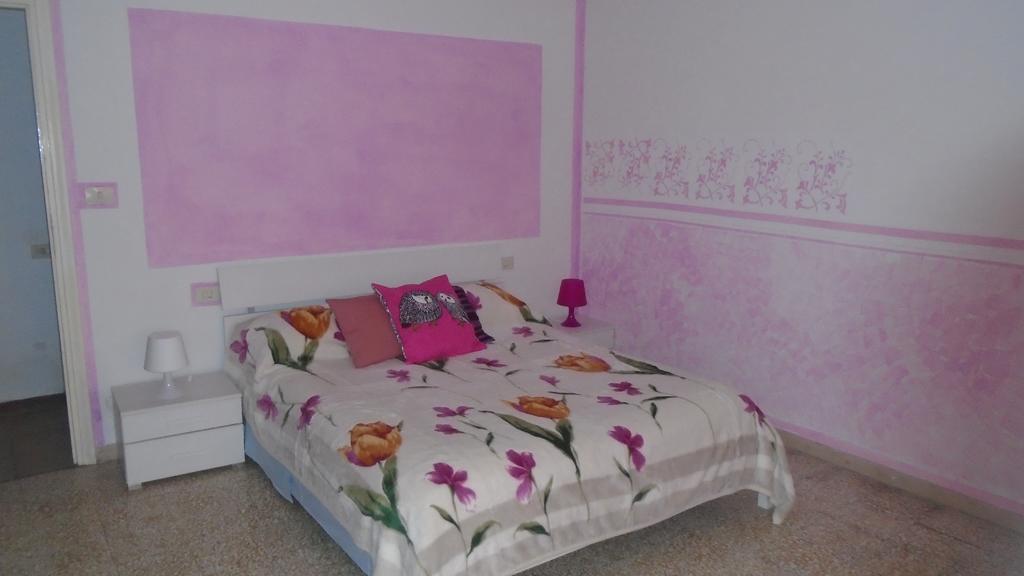 Tropical Bed&Breakfast Lucca Habitación foto
